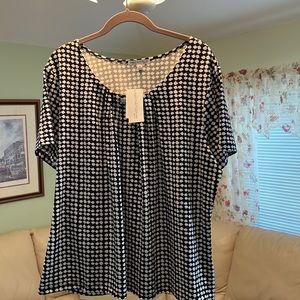 2x NWT Short Sleeve